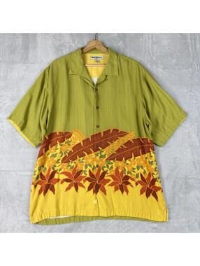 Tommy Bahama 100% Silk Hawaiian Shirt Men L Floral Tropical Camp Aloha Summer